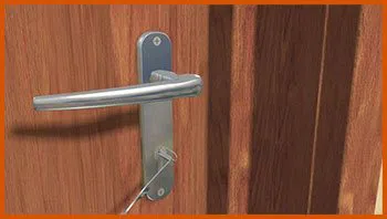 Miami Top Locksmith Miami, FL 305-704-9598 - 14-unlock-door