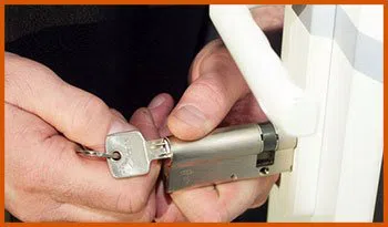 Miami Top Locksmith Miami, FL 305-704-9598 - 15-emergency-locksmith-service
